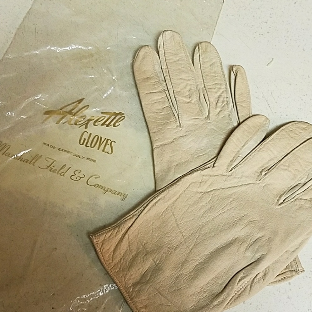 Vintage  leather gloves